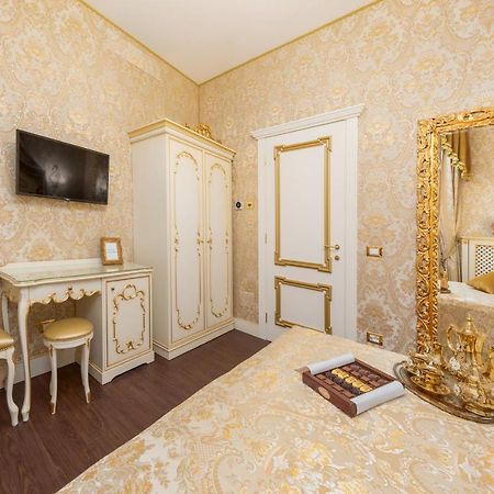 La Veneziana Boutique Rooms 2 Exterior photo